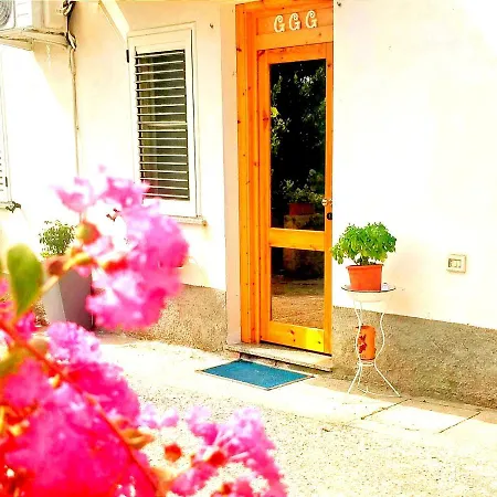 Casetta Ggg Apartman SantʼEufemia Lamezia
